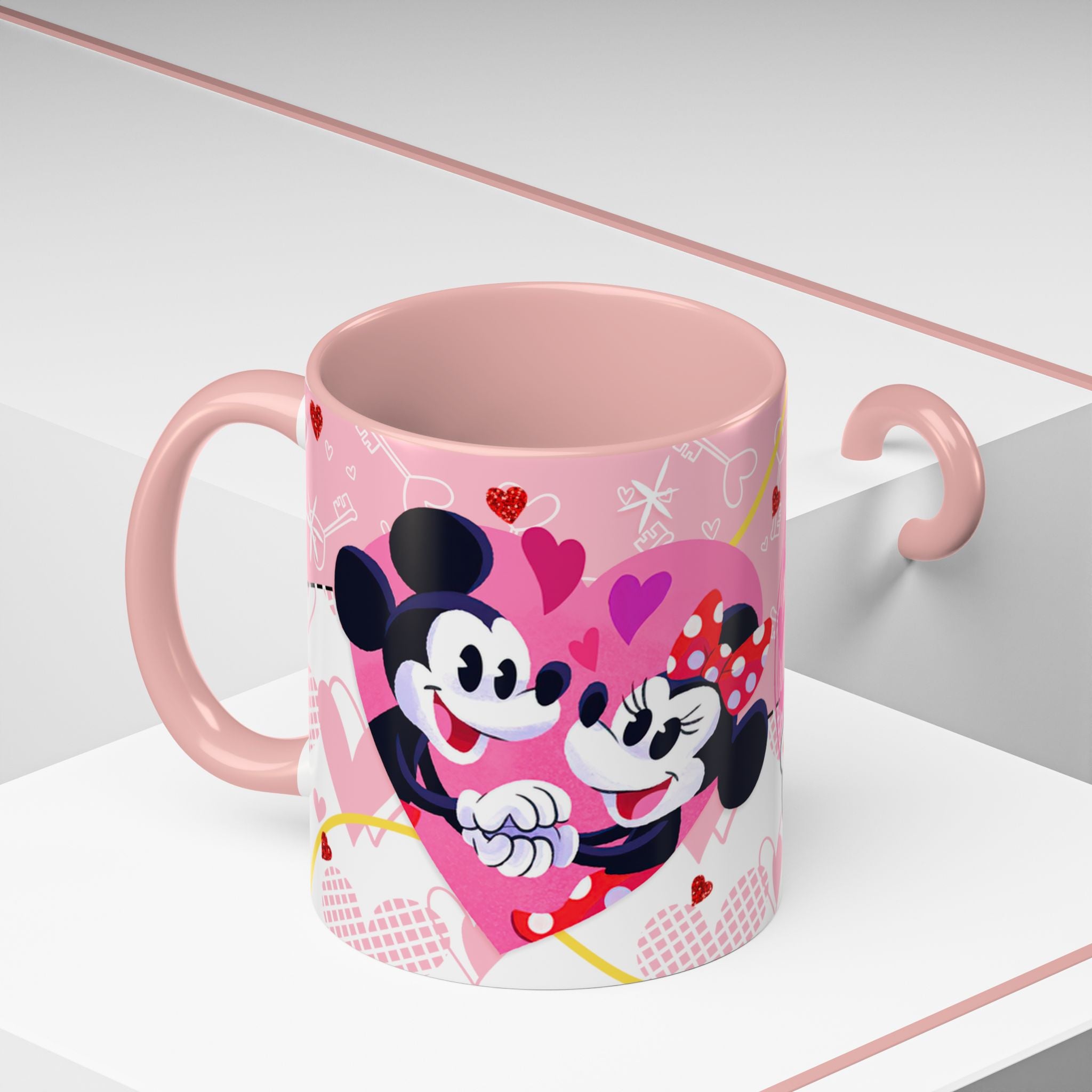 Coffee Mug - "Eres mi persona favorita" Pink Minnie Valentine Accent Mug (11/15oz)